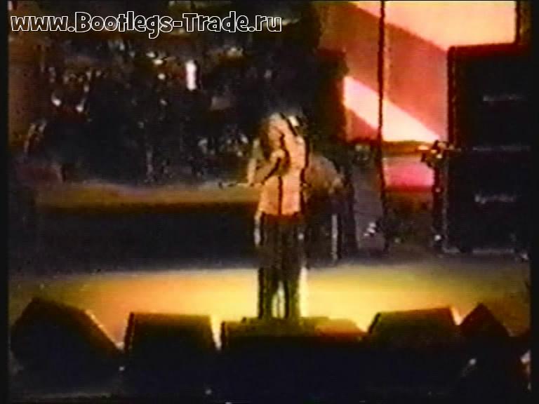 KoRn 1996-01-18 Continental Airlines Arena, East Rutherford, NJ (Center Cam)