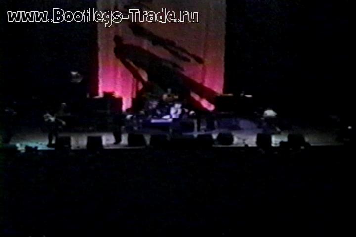 KoRn 1996-02-25 Oakland-Alameda County Coliseum Arena, Oakland, CA, USA (Center Cam Transfer 2)