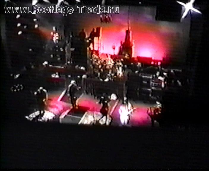 KoRn 1999-11-15 Apollo Theater, New York, NY, USA (Audience Version)