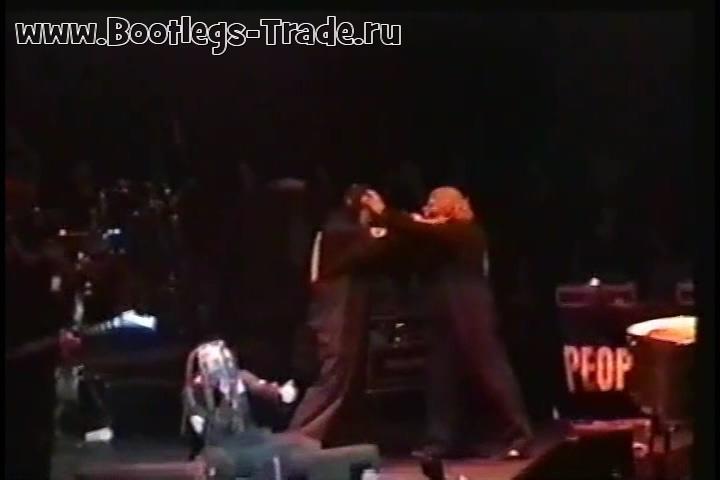 Slipknot 1999-08-22 93x Clambake 1999, Roy Wilkins Auditorium, St. Paul, MN, USA (3 Cam Mix)